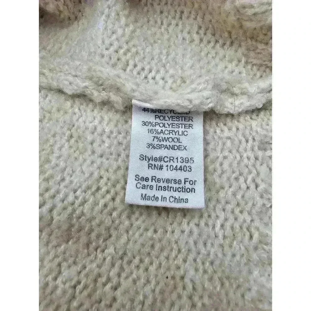 E&M Women's Size S Cream Cropped Cardigan